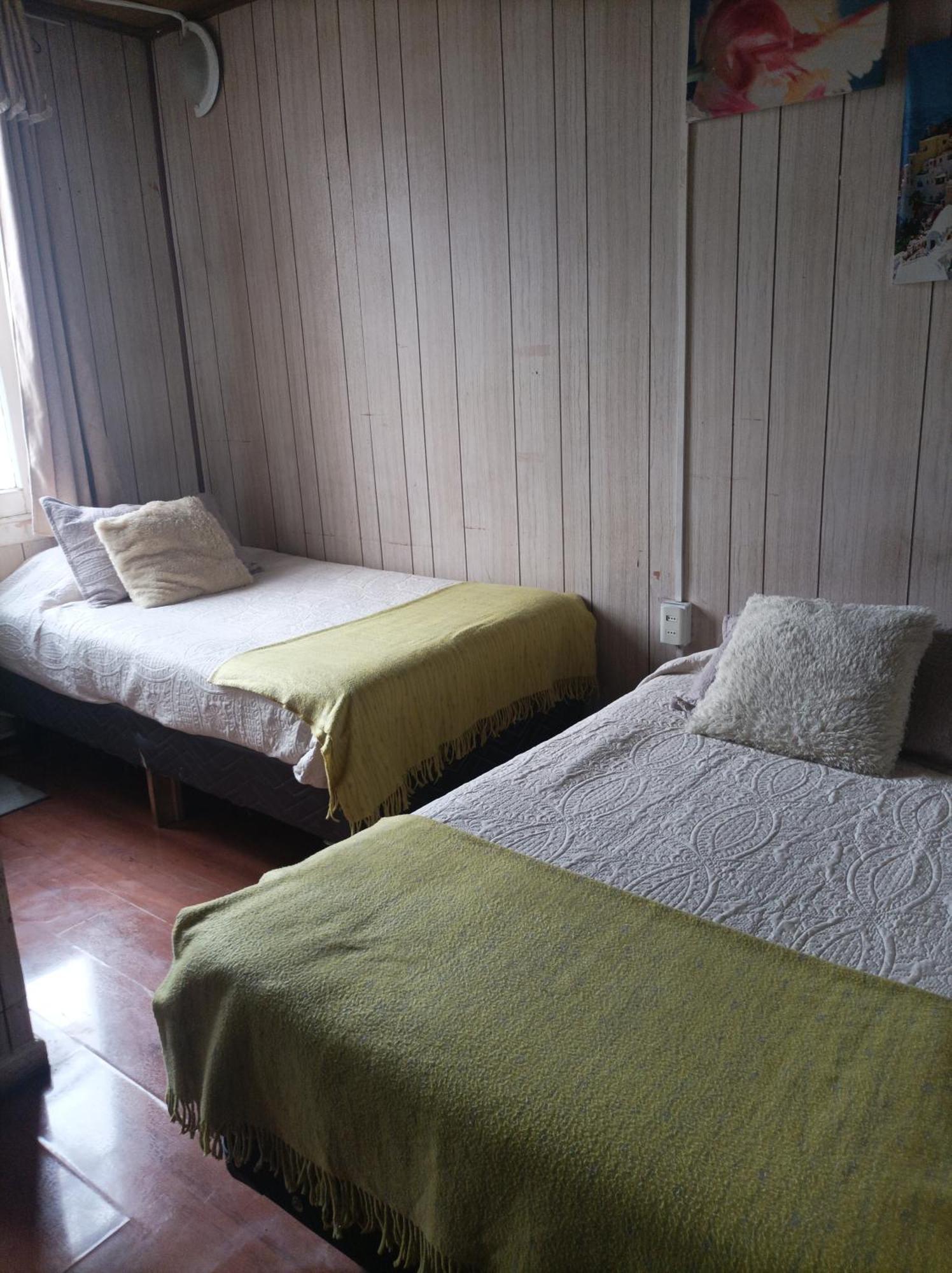 Alojamiento Familiar Rey Bed & Breakfast Punta Arenas Exterior foto