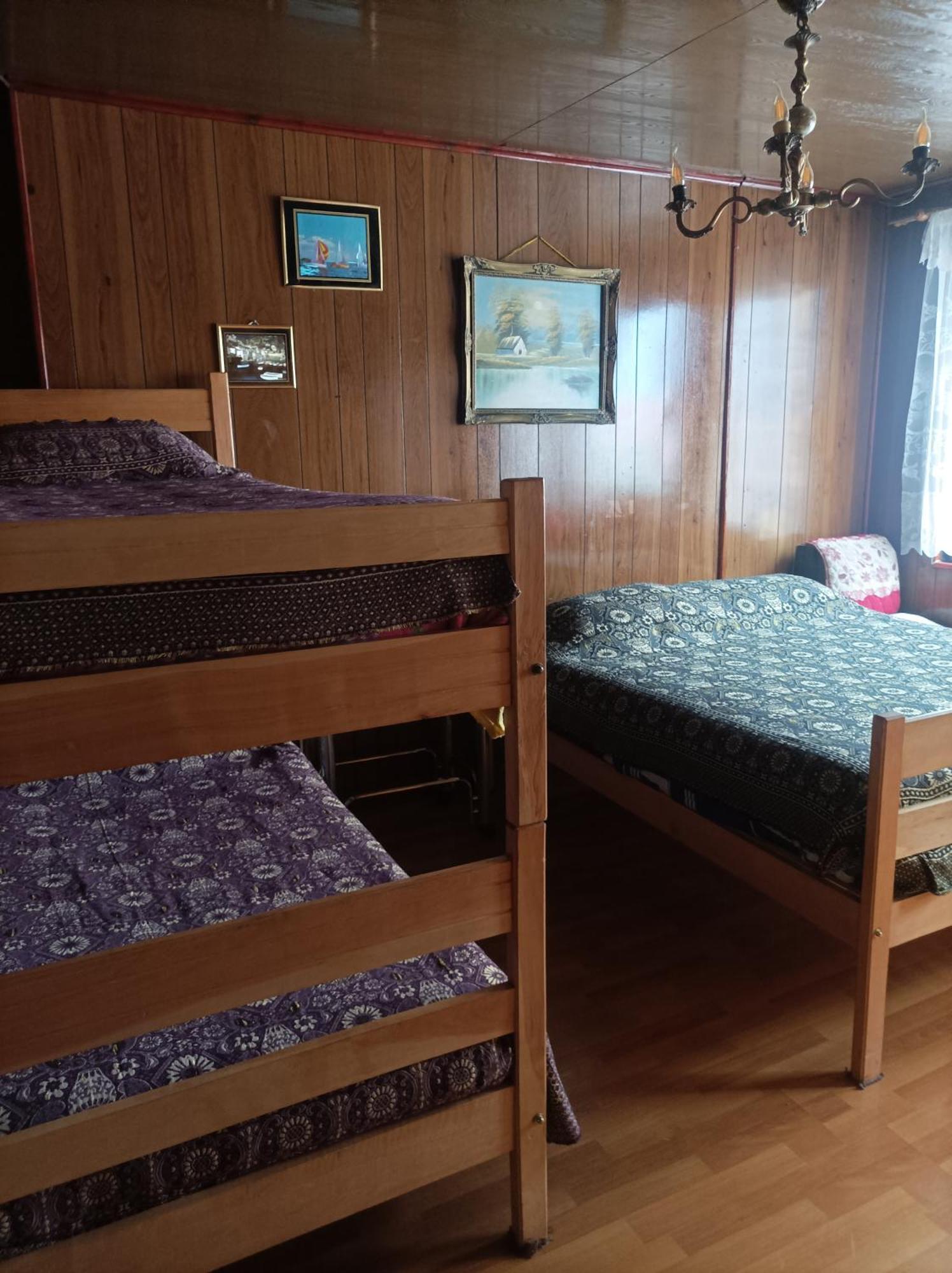Alojamiento Familiar Rey Bed & Breakfast Punta Arenas Exterior foto