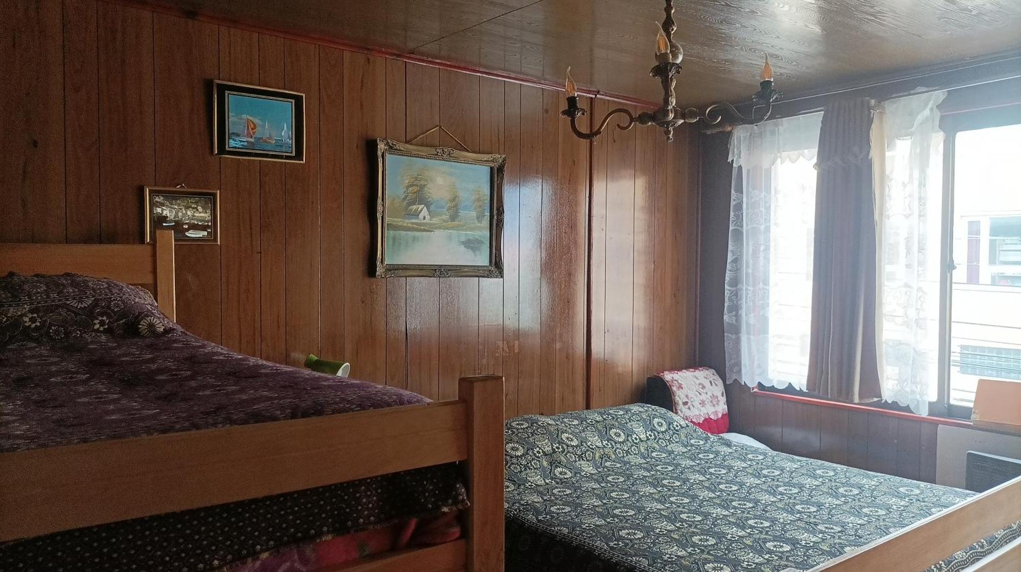 Alojamiento Familiar Rey Bed & Breakfast Punta Arenas Exterior foto