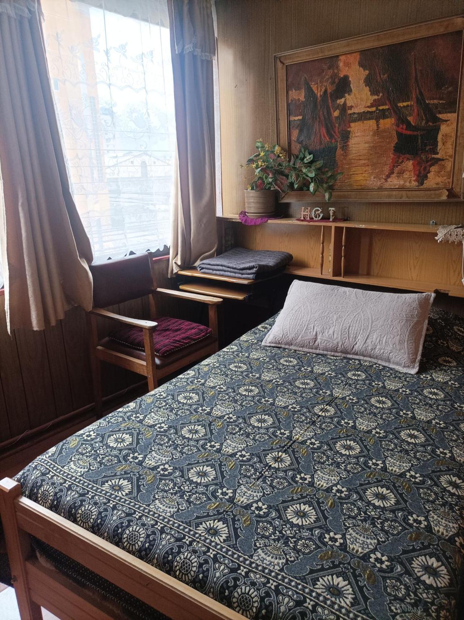 Alojamiento Familiar Rey Bed & Breakfast Punta Arenas Exterior foto