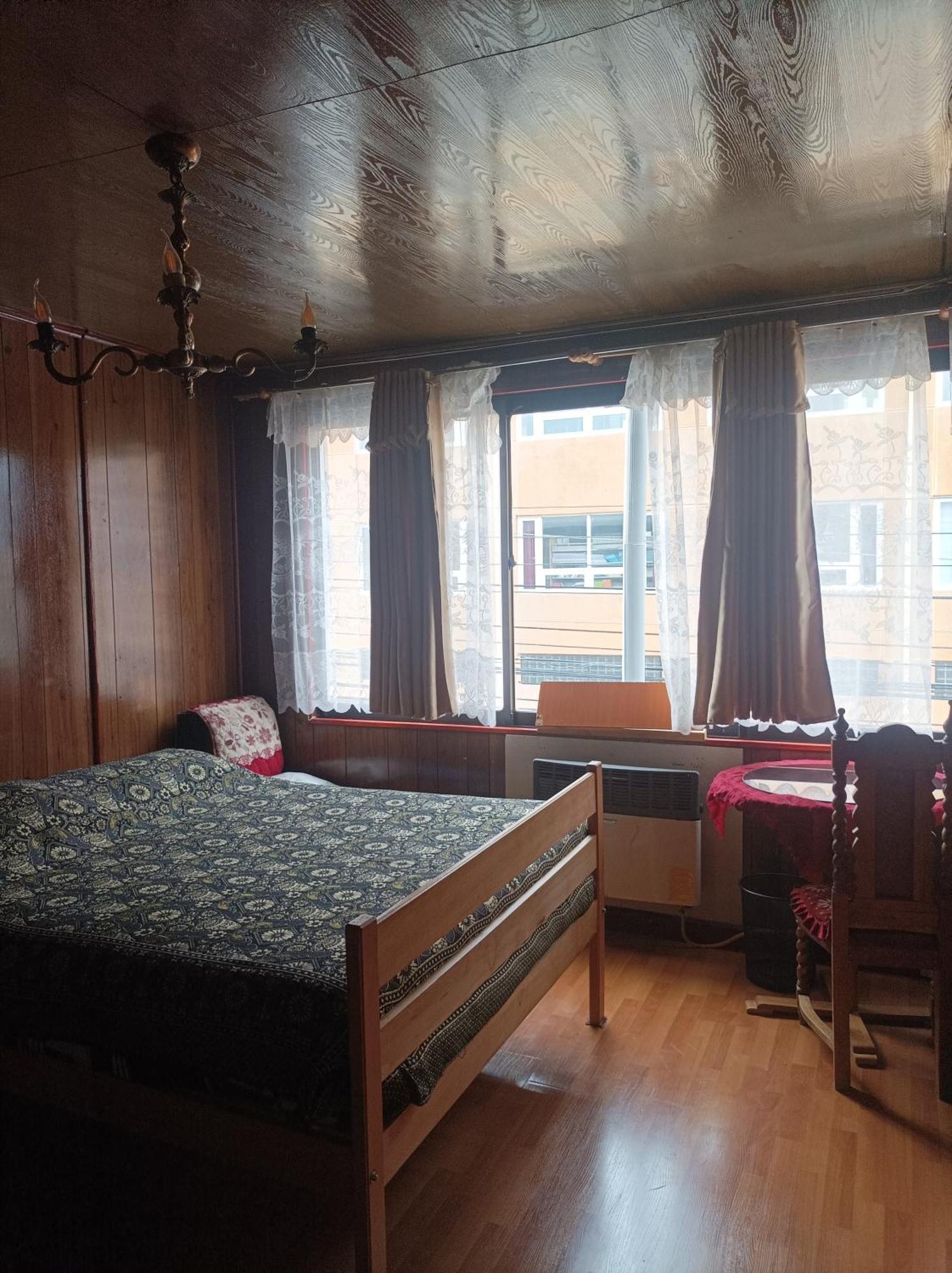 Alojamiento Familiar Rey Bed & Breakfast Punta Arenas Exterior foto