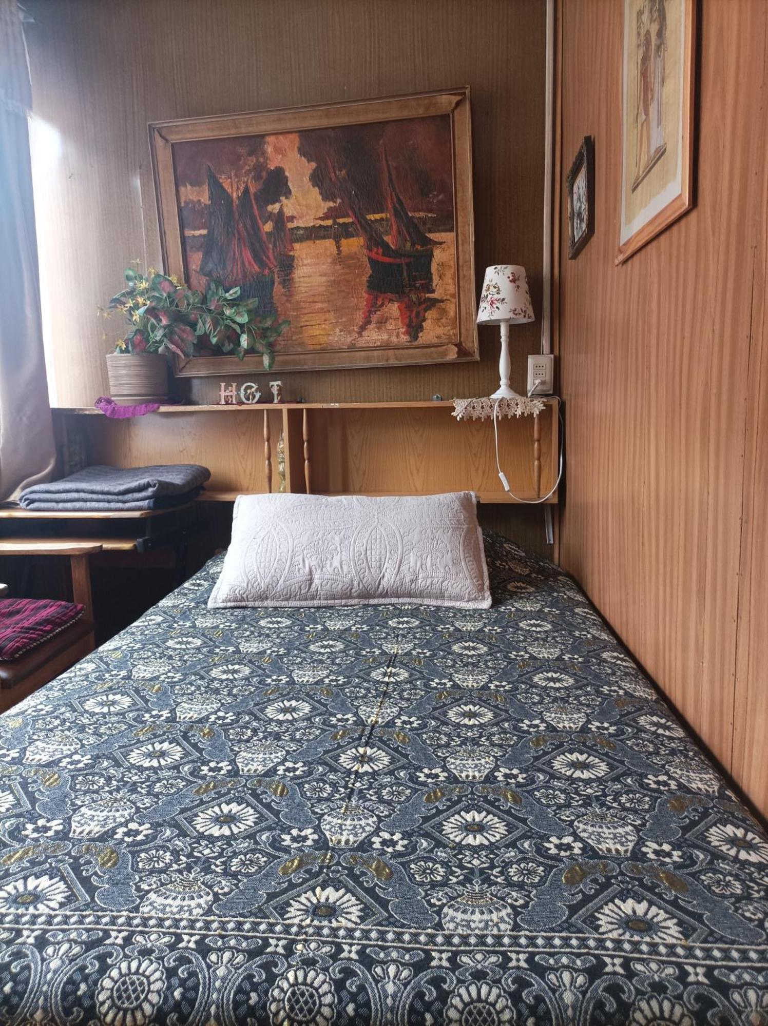 Alojamiento Familiar Rey Bed & Breakfast Punta Arenas Exterior foto